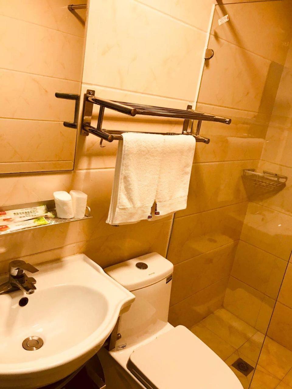 Beijing Xinhuayuan Hotel Exterior photo