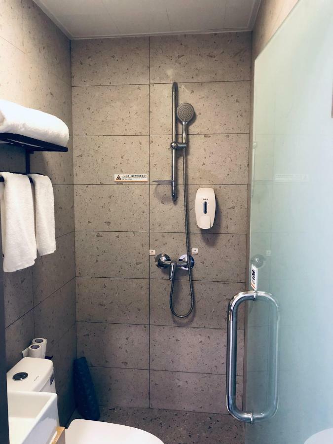 Beijing Xinhuayuan Hotel Exterior photo